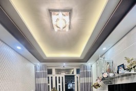 GẤP BÁN! Chỉ 5.75 TỶ TL! 92M², 2Tầng/4PN, HẺM XE HƠI, Thống Nhất Gò Vấp!
